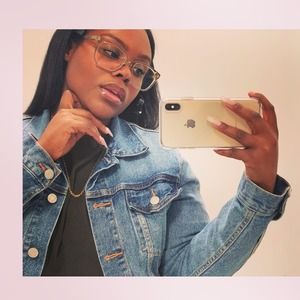 Meet your Posher, Janay